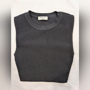 Aritzia Babaton Sculpt Knit Top